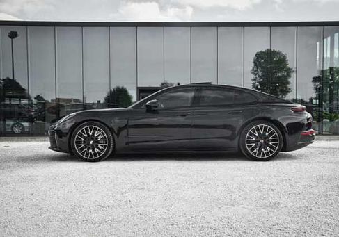 Porsche Panamera, 2024 3