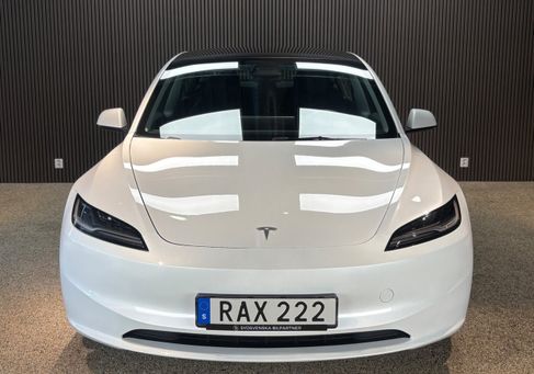 Tesla Model 3, 2024 2