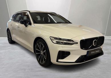 Volvo V60, 2025