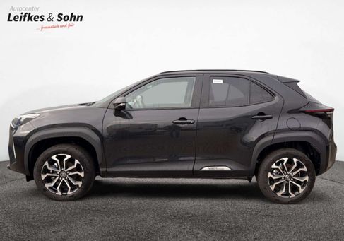 Toyota Yaris Cross, 2025