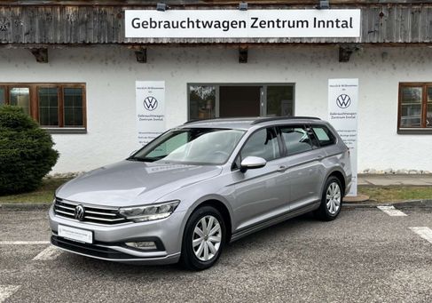 Volkswagen Passat Variant, 2023 2