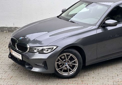 BMW 320, 2021
