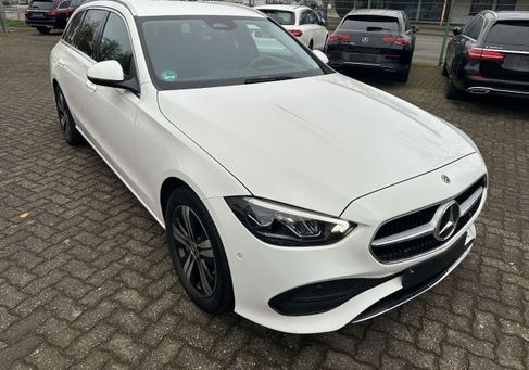 Mercedes-Benz C 300, 2022