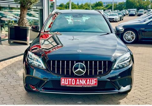 Mercedes-Benz C 180, 2020