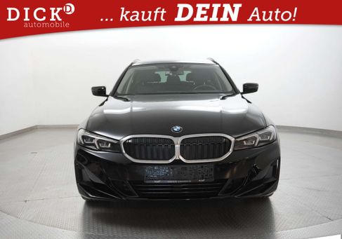 BMW 330, 2022