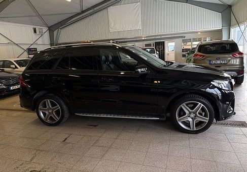 Mercedes-Benz GLE 400, 2016