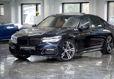 BMW 750, 2016