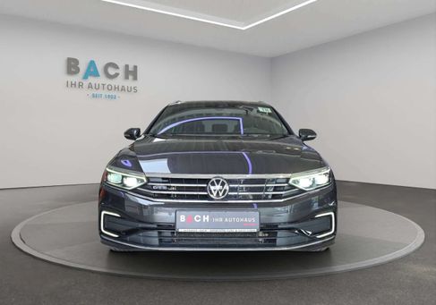 Volkswagen Passat Variant, 2021