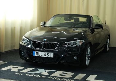 BMW 323, 2015