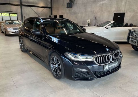 BMW 530, 2022 3