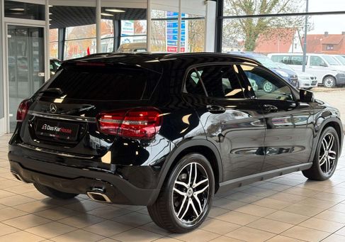 Mercedes-Benz GLA 220, 2017