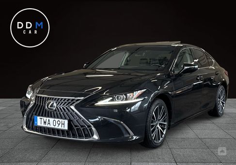 Lexus ES, 2022