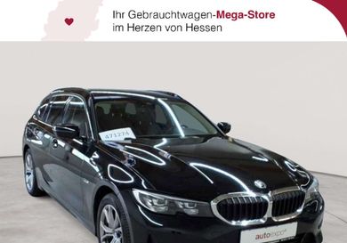 BMW 330, 2022