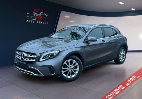 Mercedes-Benz GLA 220, 2018 3