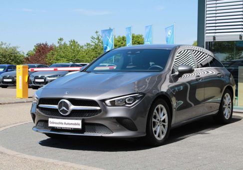Mercedes-Benz CLA 180, 2020