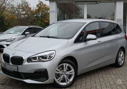 BMW 218, 2021