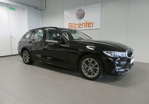 BMW 330, 2021 3