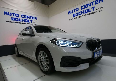 BMW 118, 2021