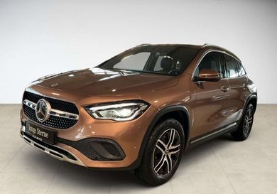 Mercedes-Benz GLA 200, 2022