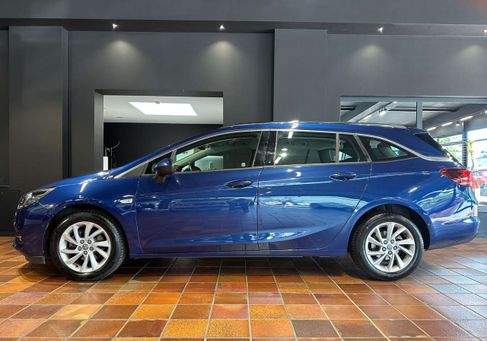 Opel Astra, 2021