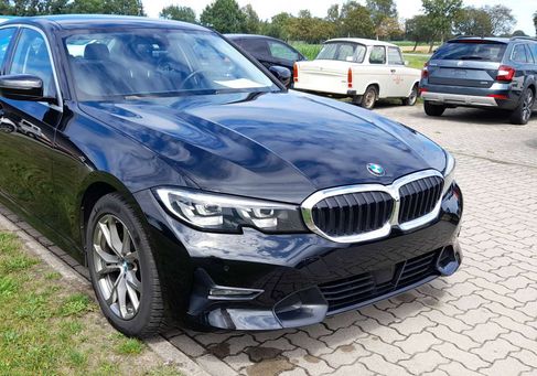 BMW 320, 2020