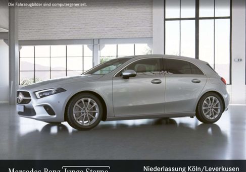 Mercedes-Benz A 250, 2022