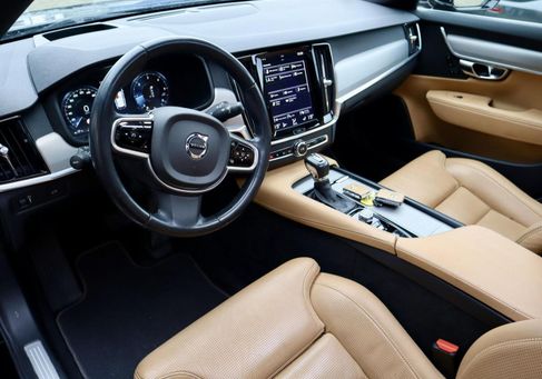 Volvo V90, 2016