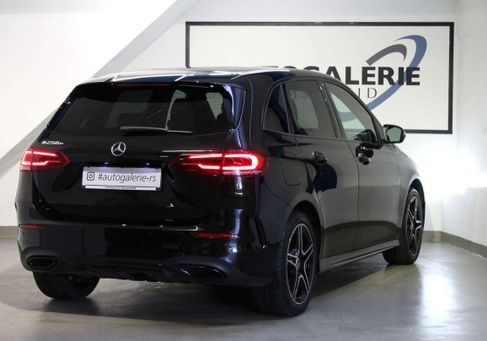 Mercedes-Benz B 250, 2022