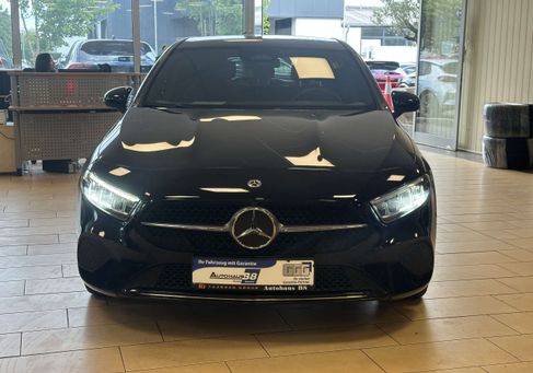 Mercedes-Benz A 220, 2024