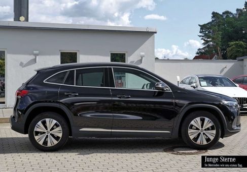 Mercedes-Benz EQA, 2021