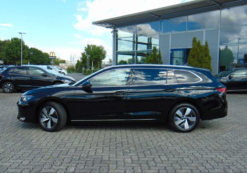 Volkswagen Passat Variant, 2025 2