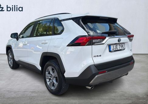 Toyota RAV 4, 2023 2