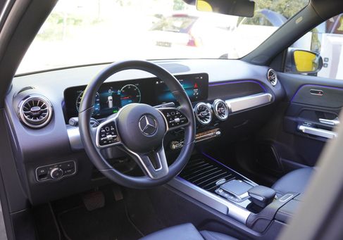 Mercedes-Benz EQB, 2022