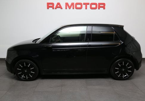 Honda e, 2023