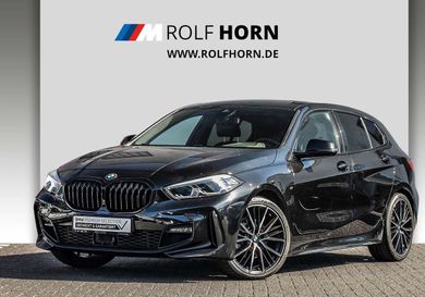 BMW 118, 2022