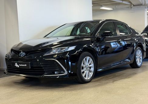 Toyota Camry, 2023