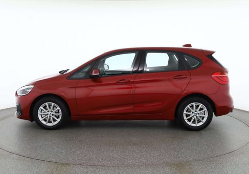 BMW 218, 2018 2