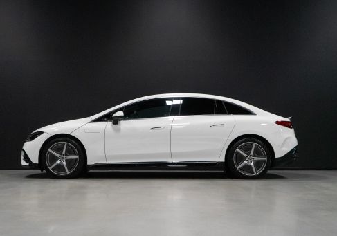 Mercedes-Benz EQE, 2025