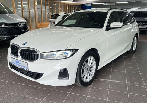 BMW 318, 2023