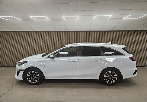 Kia Cee'd Sportswagon, 2022