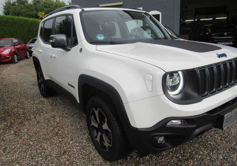 Jeep Renegade, 2022 3