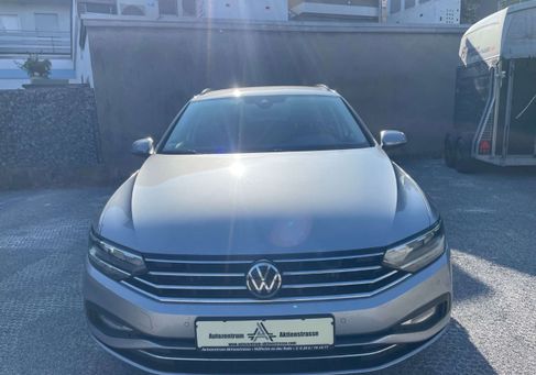 Volkswagen Passat Variant, 2022