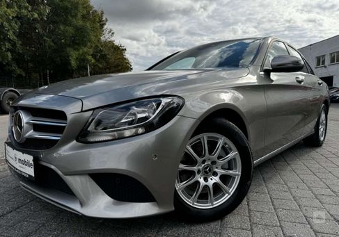 Mercedes-Benz C 180, 2021