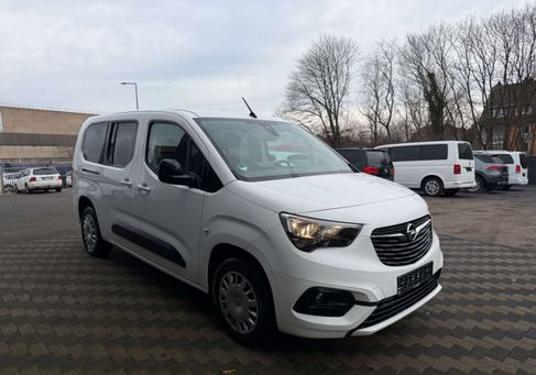 Opel Combo, 2022