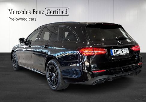 Mercedes-Benz E 300, 2022