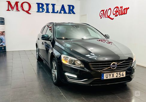 Volvo V60, 2015