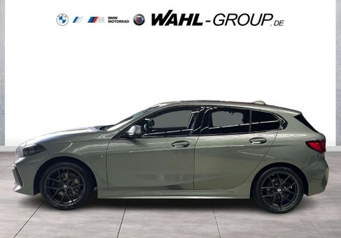 BMW 118, 2023