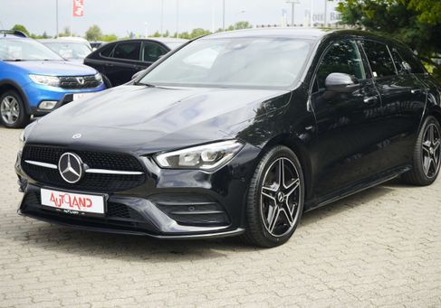 Mercedes-Benz CLA 200, 2021