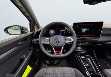 Volkswagen Golf, 2026