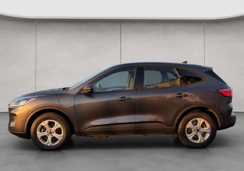 Ford Kuga, 2022
